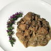 Huhn geschnetzelt mit Champignons und Mandelmus